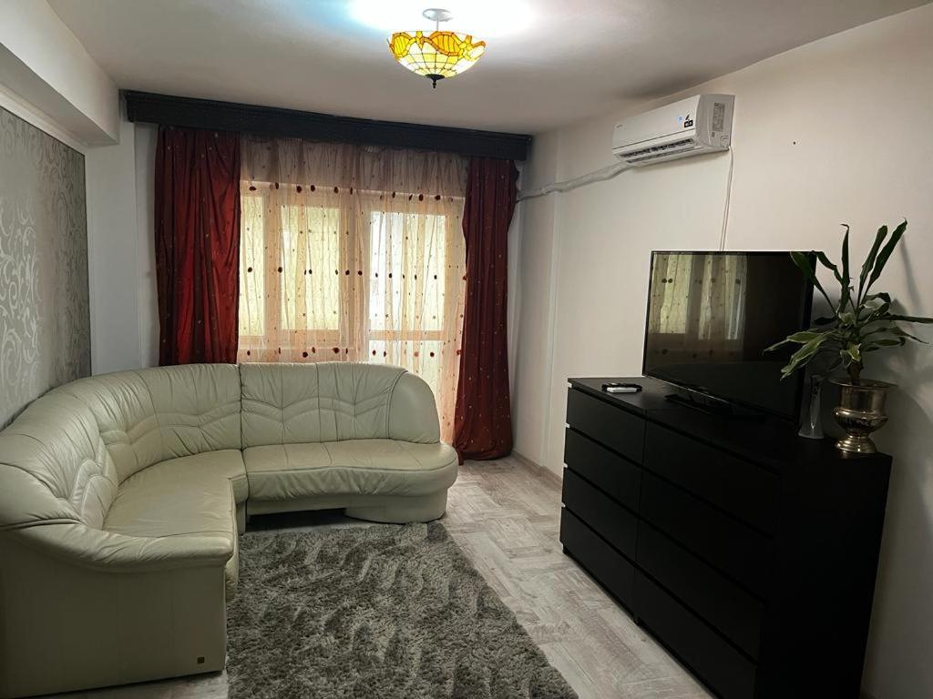 Alfredo Apartament Buzău Exteriér fotografie